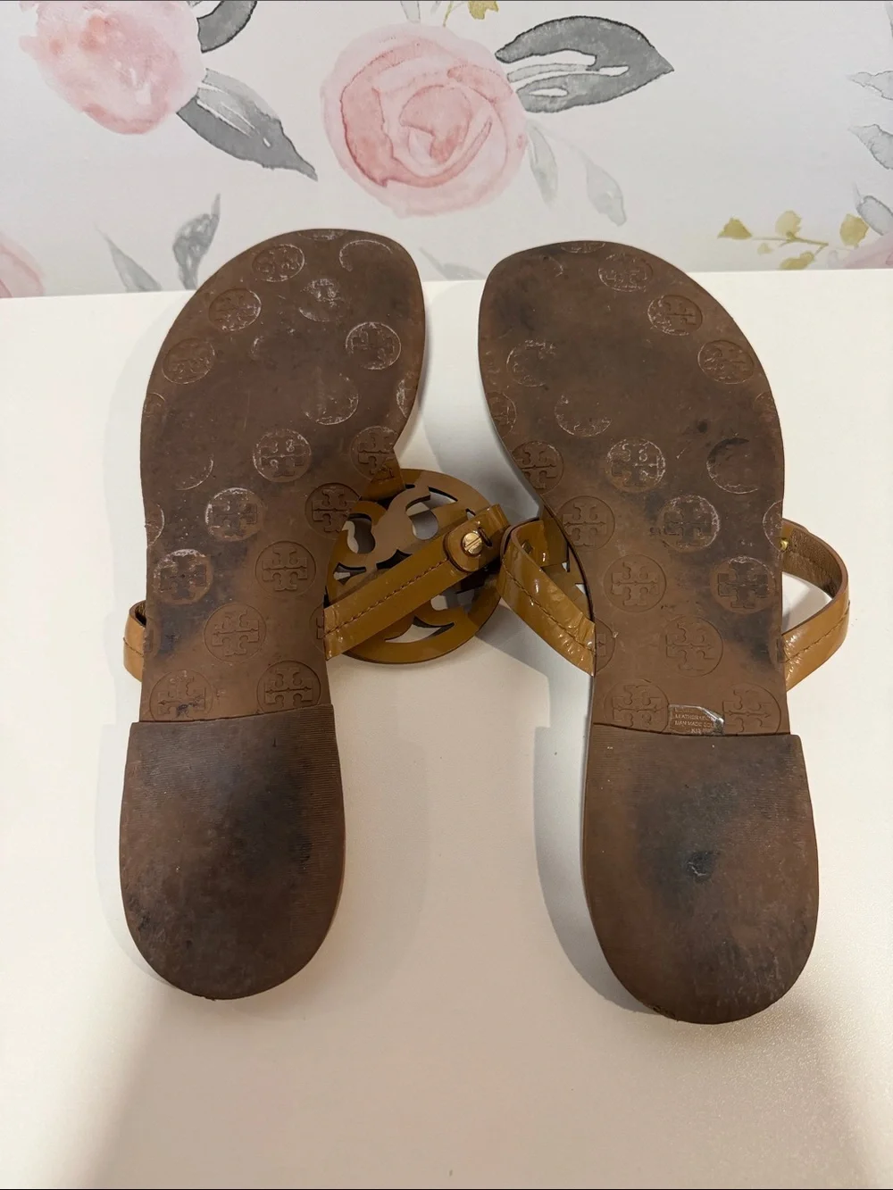 Tory Burch Brown Patent Miller Leather Logo Thong Sandals